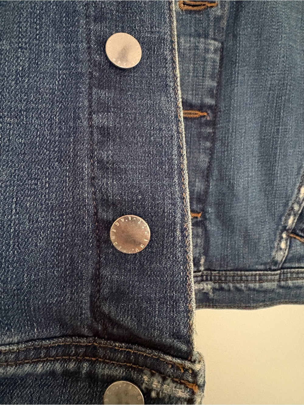 L'AGENCE Medium Blue Distressed Denim Jacket - Picture 3 of 10